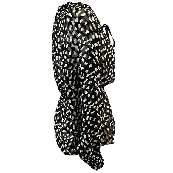THEORY Size Small Silk Blend Black Cream Burnout Print Long Sleeve Boho Top - Picture 9 of 15